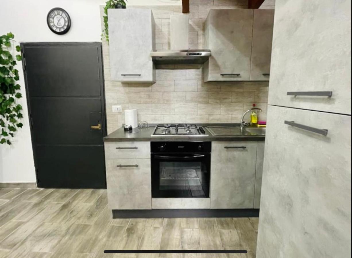 شقة Qs House نابولي المظهر الخارجي الصورة